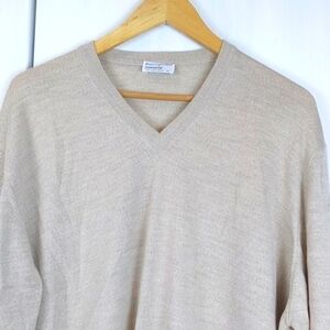 Maus & Hoffman Tan/Cream Virgin Wool V neck Sweater Neutral Luxury Sz.Xl